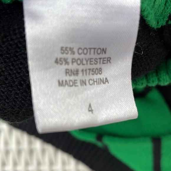 🎄KIDS STAR WARS Holiday Sweater Size 4 - Picture 7 of 9